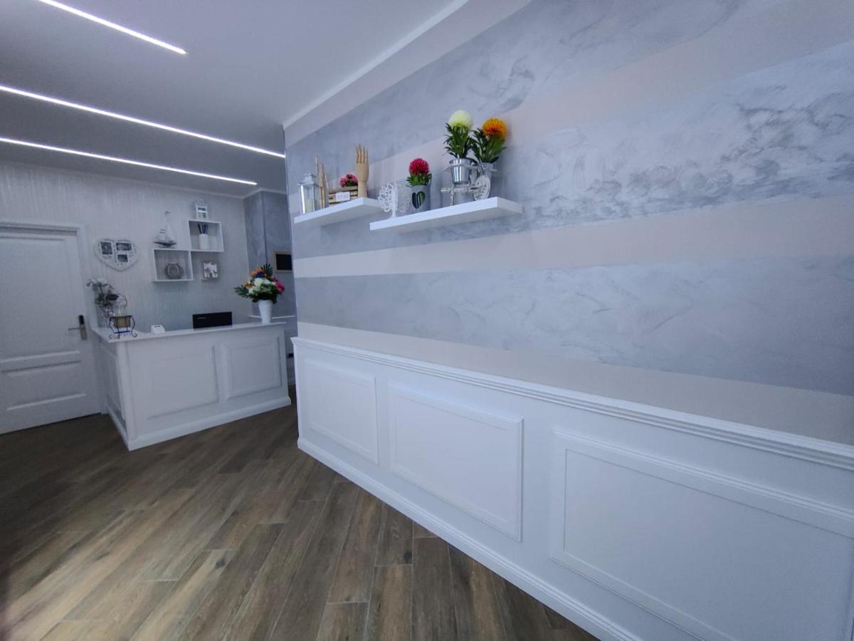 B&B Maisonalysie فوجيا المظهر الخارجي الصورة